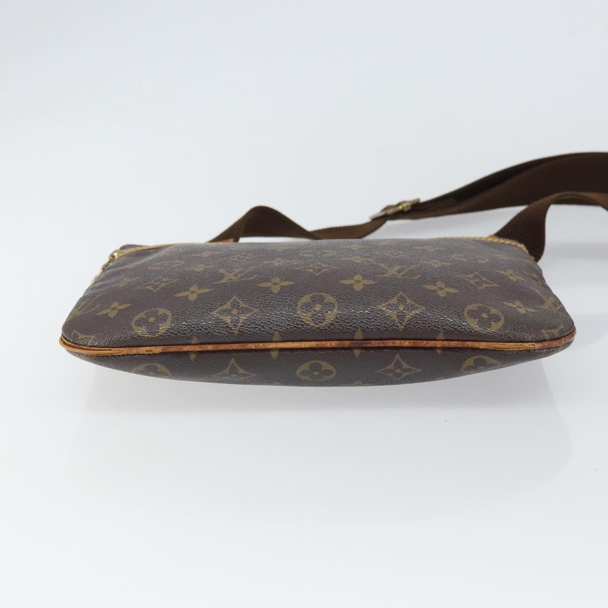 LOUIS VUITTON Monogram Pochette Bosphore Shoulder Bag M40044 LV Auth 166163