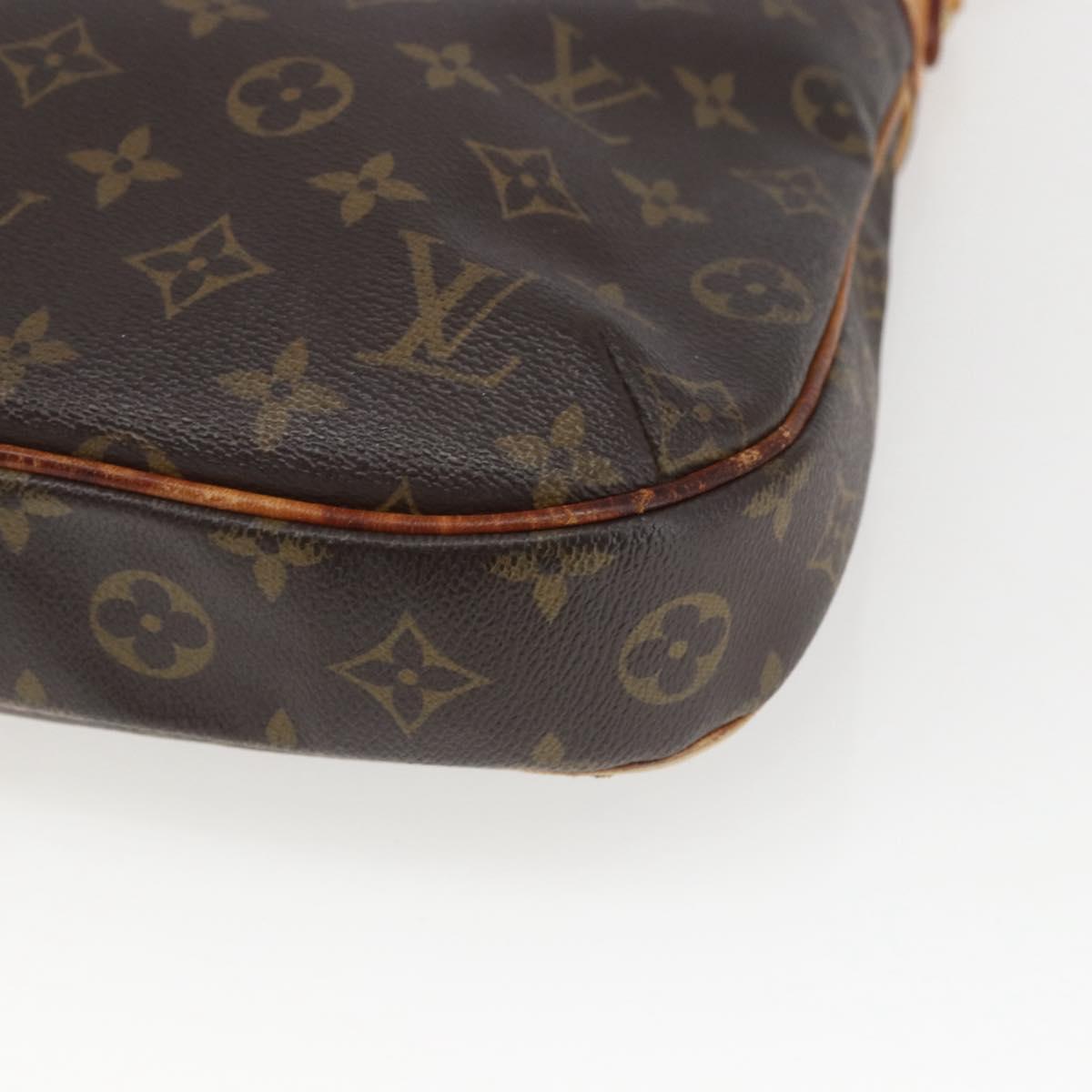 LOUIS VUITTON Monogram Odeon PM Shoulder Bag M56390 LV Auth 166284