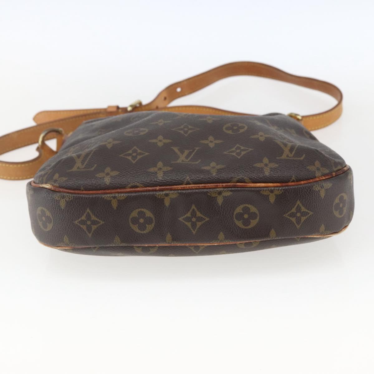 LOUIS VUITTON Monogram Odeon PM Shoulder Bag M56390 LV Auth 166284