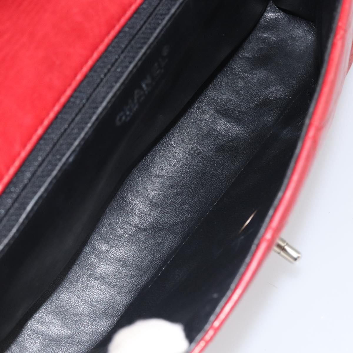 CHANEL Matelasse 25 Chain Shoulder Bag Lamb Skin Red Navy CC Auth 166416