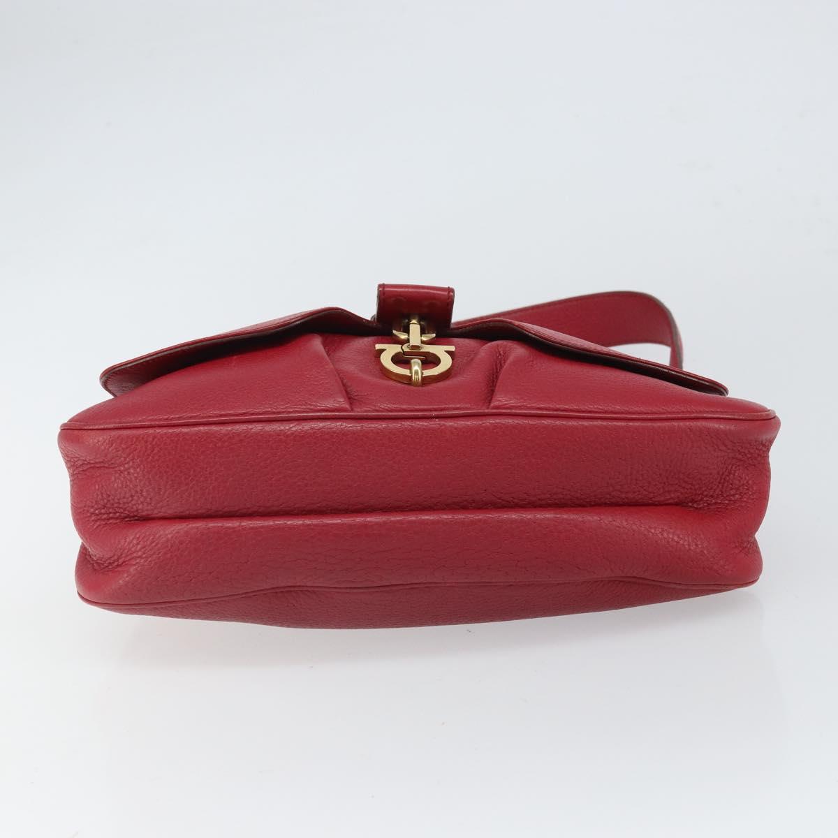 Salvatore Ferragamo Gancini Shoulder Bag Leather Red Gold Auth 166427