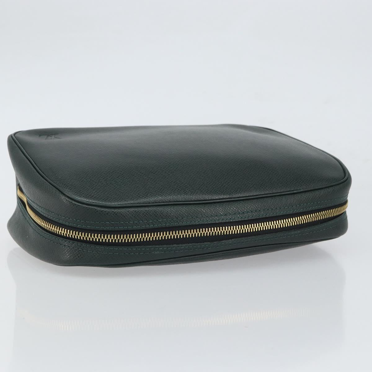 LOUIS VUITTON Taiga Trousse Toilette GM Clutch Bag Epicea M30214 LV Auth 166571