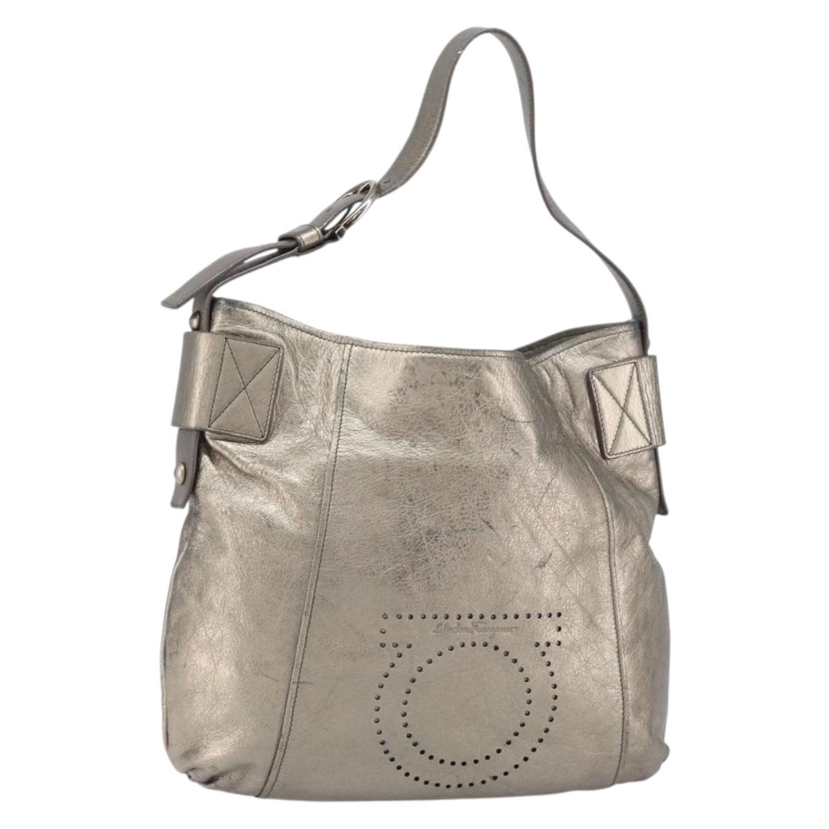 Salvatore Ferragamo Gancini Shoulder Bag Leather Gold Auth 166709