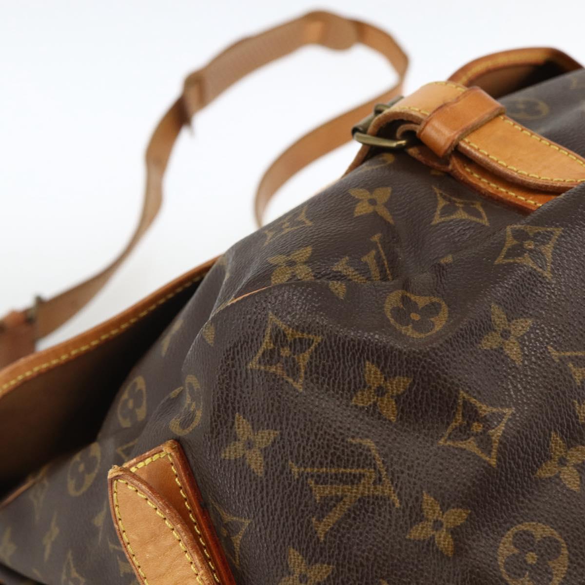 LOUIS VUITTON Monogram Saumur 43 Shoulder Bag M42252 LV Auth 166833A