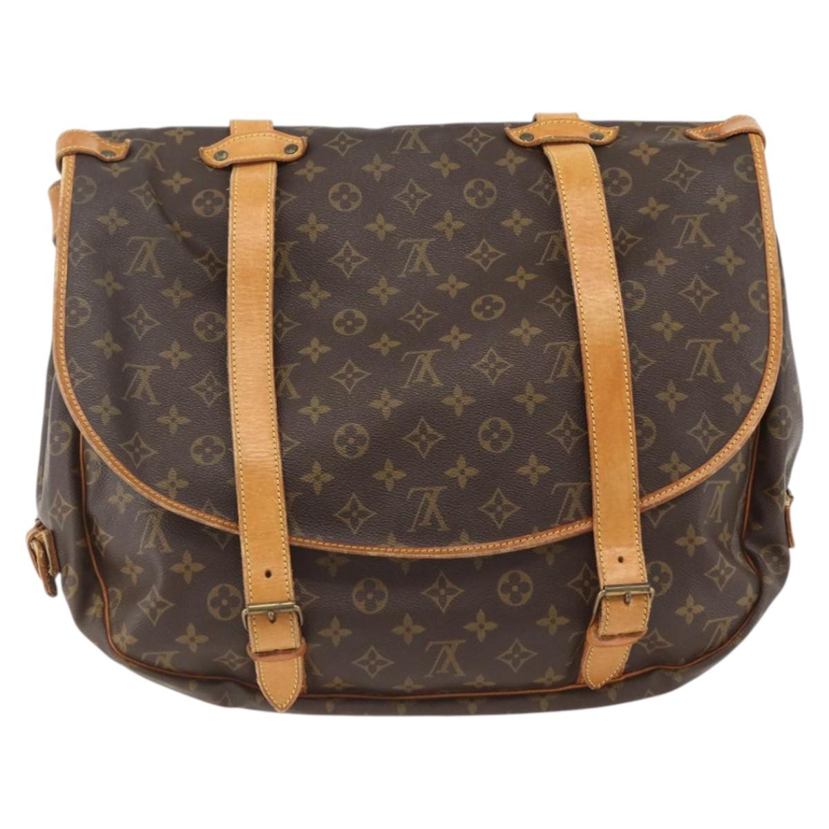 LOUIS VUITTON Monogram Saumur 43 Shoulder Bag M42252 LV Auth 166833A