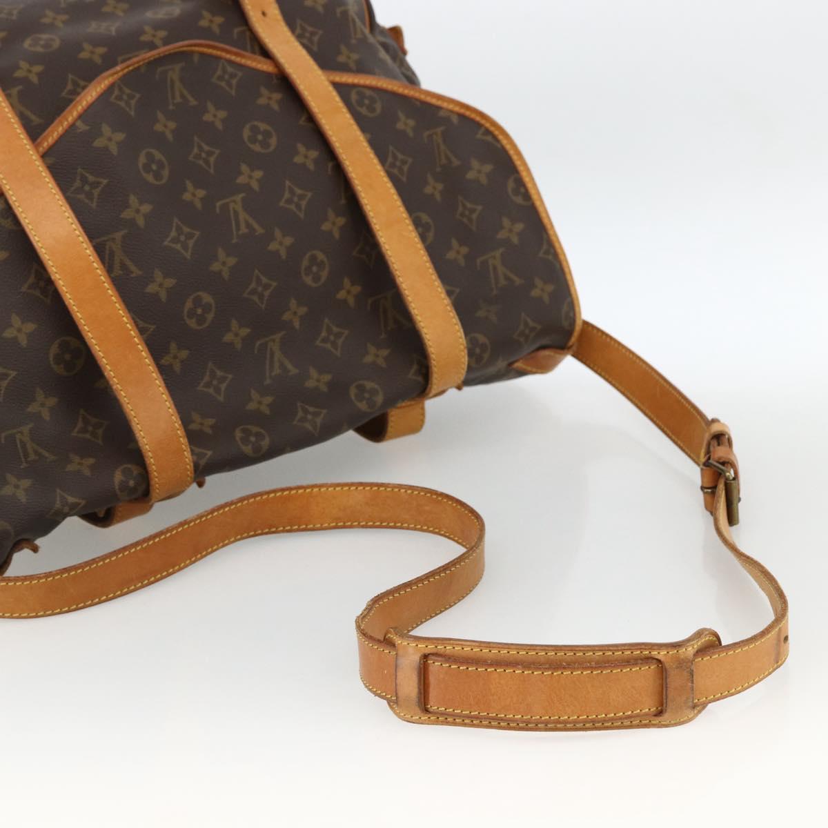 LOUIS VUITTON Monogram Saumur 43 Shoulder Bag M42252 LV Auth 166833A