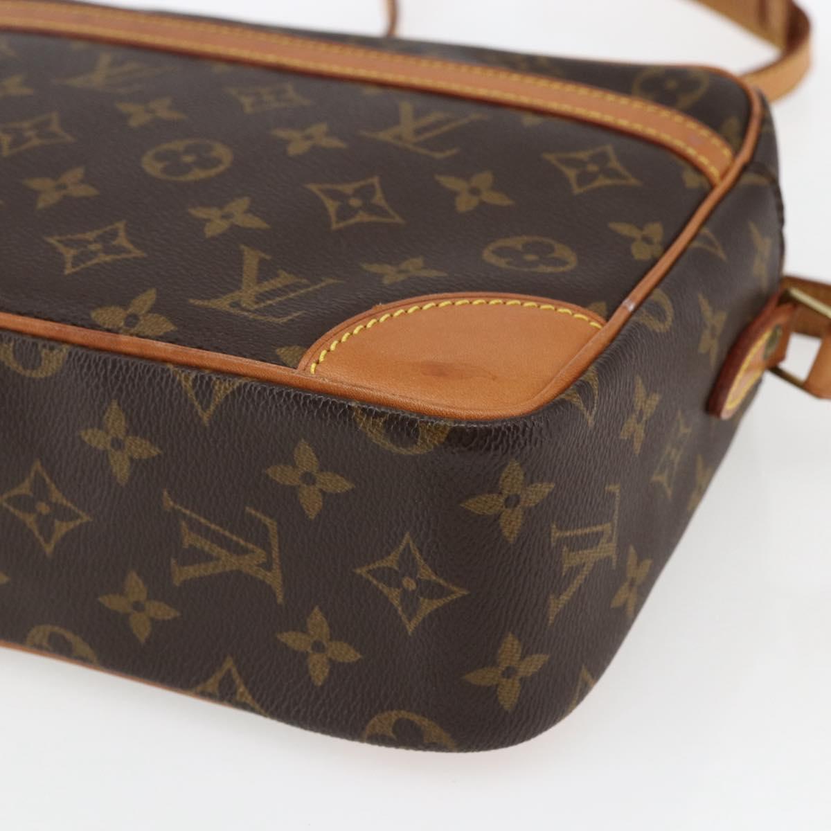 LOUIS VUITTON Monogram Trocadero 30 Shoulder Bag M51272 LV Auth 166841