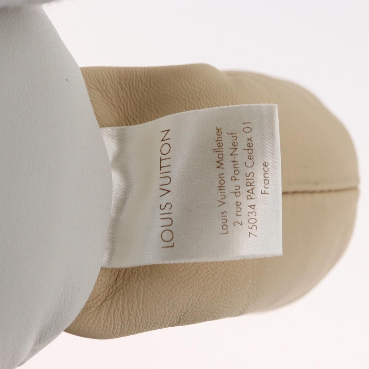 LOUIS VUITTON Monogram Doduruisu Rabbit Stuffed White GI0367 LV Auth 167206SAM