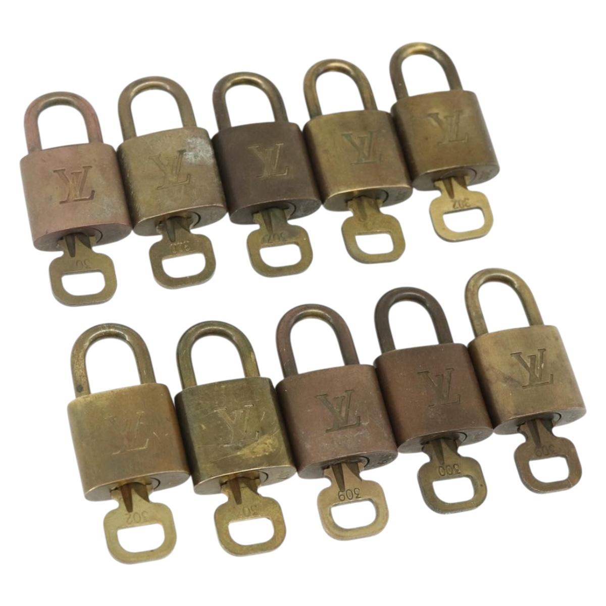 LOUIS VUITTON Padlock 10 Set Padlock metal Gold LV Auth 167227