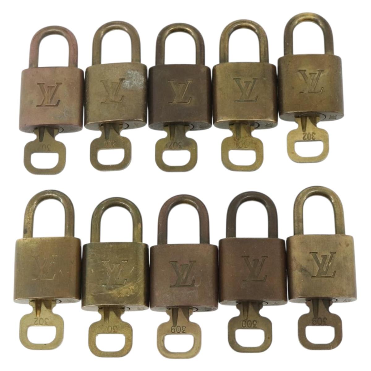LOUIS VUITTON Padlock 10 Set Padlock metal Gold LV Auth 167227