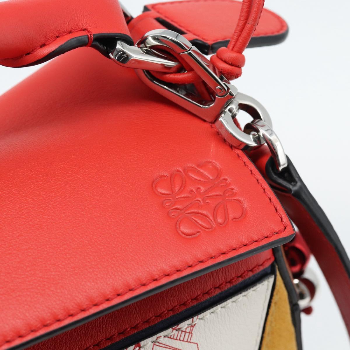 LOEWE 10th Anniversary Puzzle Bag Small Anime Bag Leather White Auth 167368SM