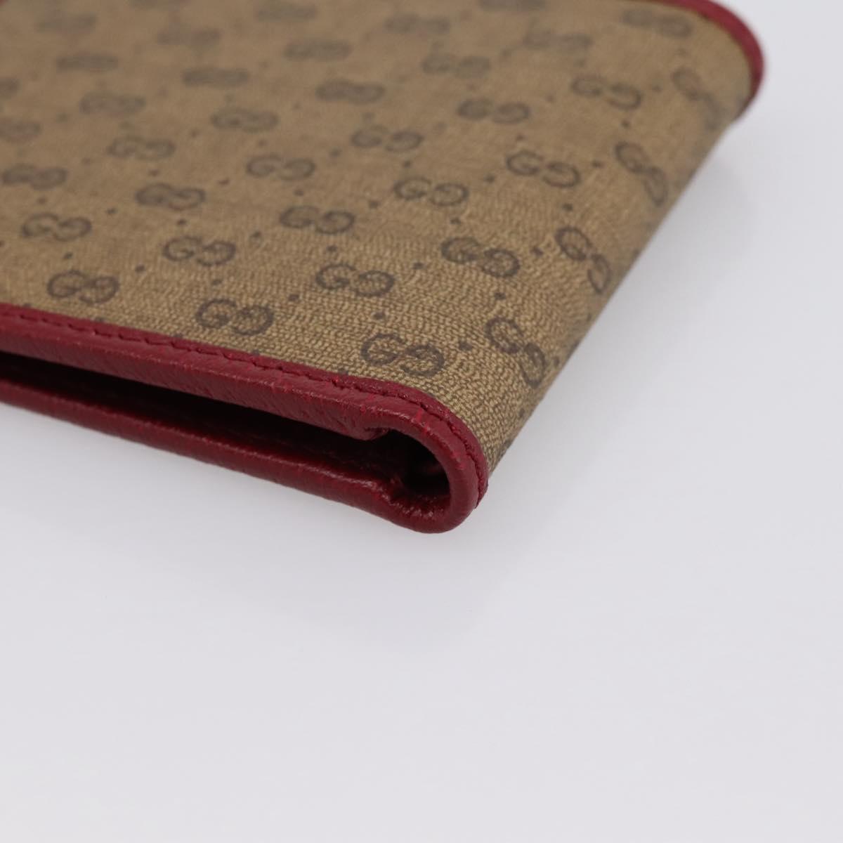 GUCCI x Doraemon Cow Doraemon Wallet Micro GG PVC Beige 654498 Auth 167547SAM