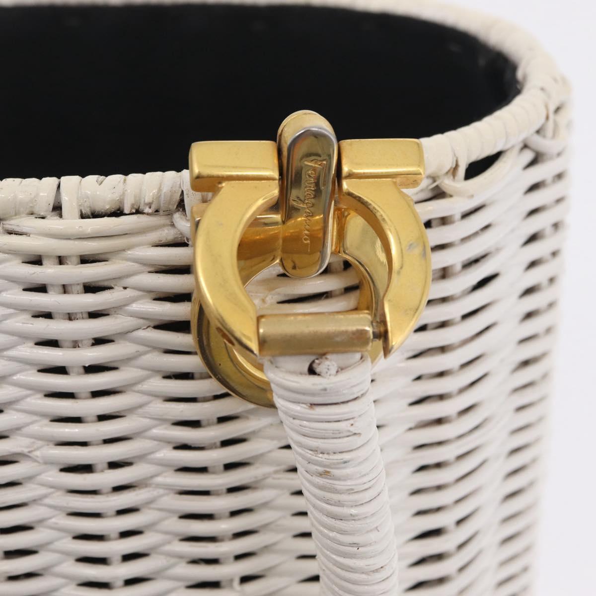Salvatore Ferragamo Ganchei Hand Bag Rattan White Gold Auth 167833A