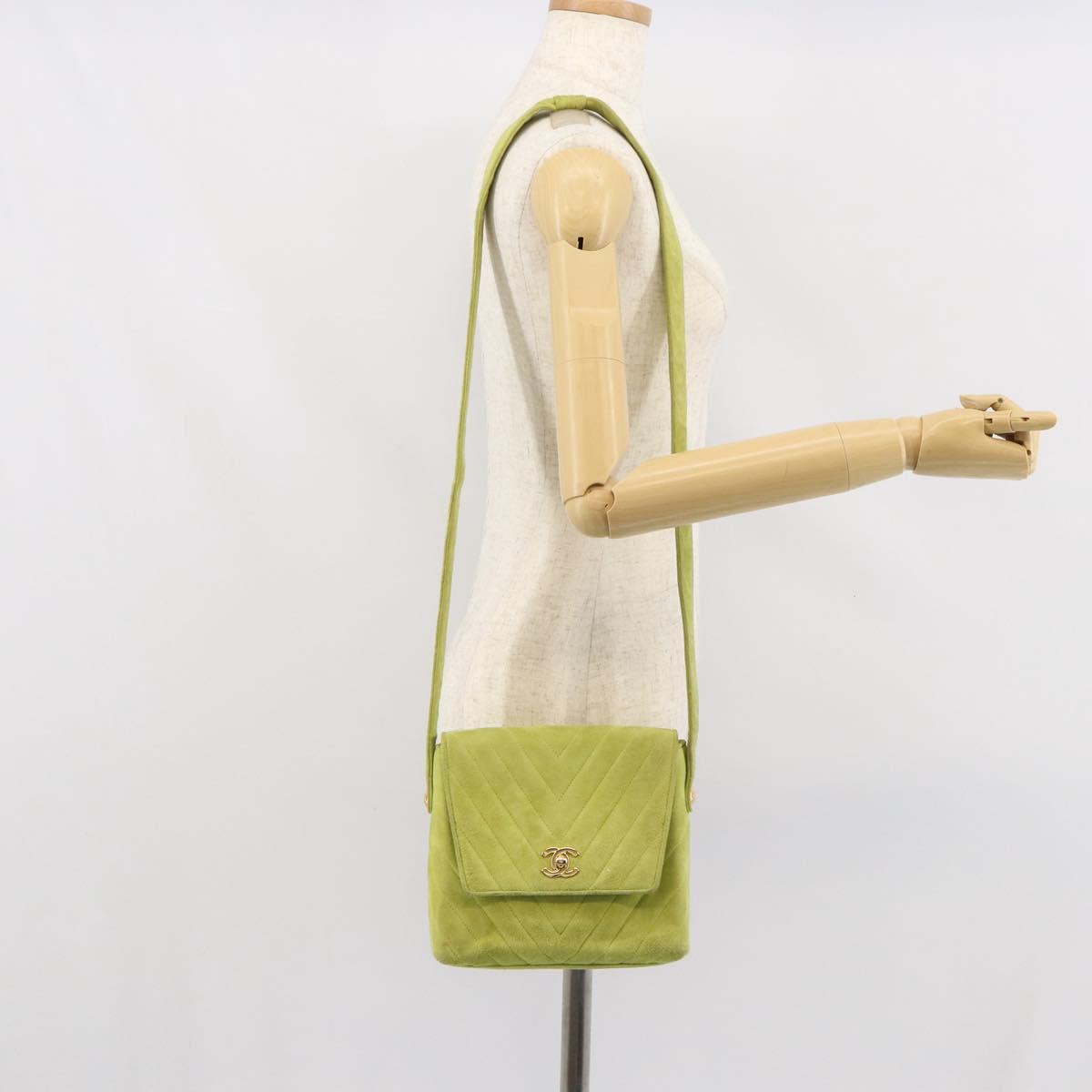 CHANEL V Stitch Shoulder Bag Suede Green Gold CC Auth 167900
