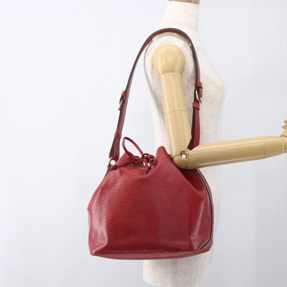 LOUIS VUITTON Epi Petit Noe Shoulder Bag Red M44107 LV Auth 168076