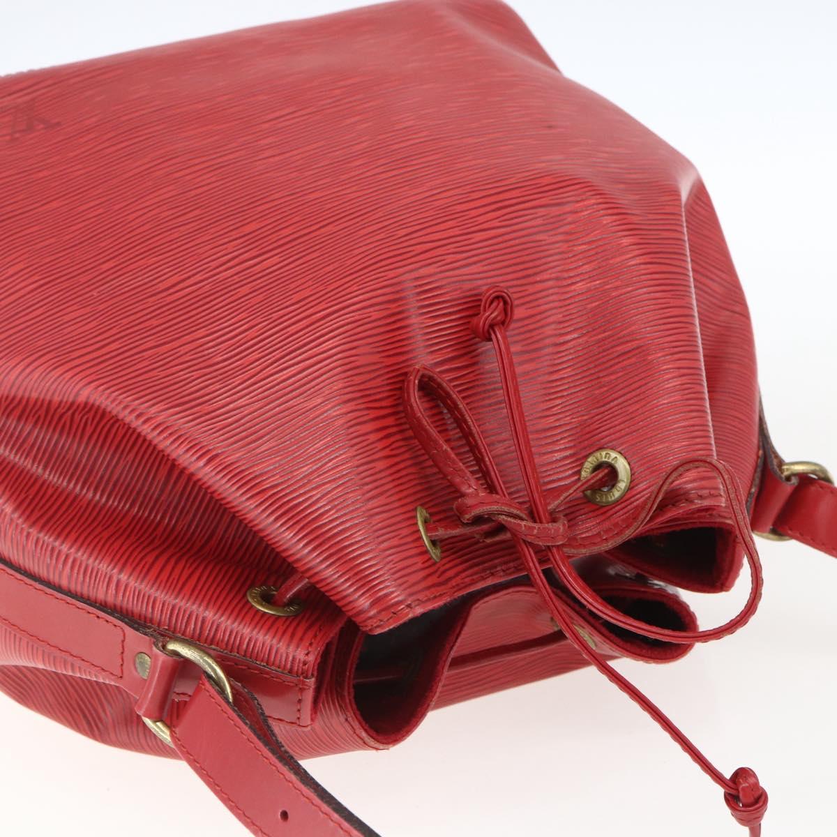 LOUIS VUITTON Epi Petit Noe Shoulder Bag Red M44107 LV Auth 168076