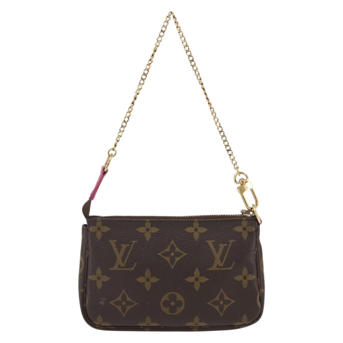 LOUIS VUITTON Monogram Ski Bear Mini Pochette Accessoires M67769 Auth 168214SM