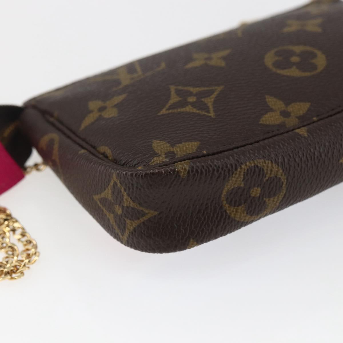 LOUIS VUITTON Monogram Ski Bear Mini Pochette Accessoires M67769 Auth 168216SM