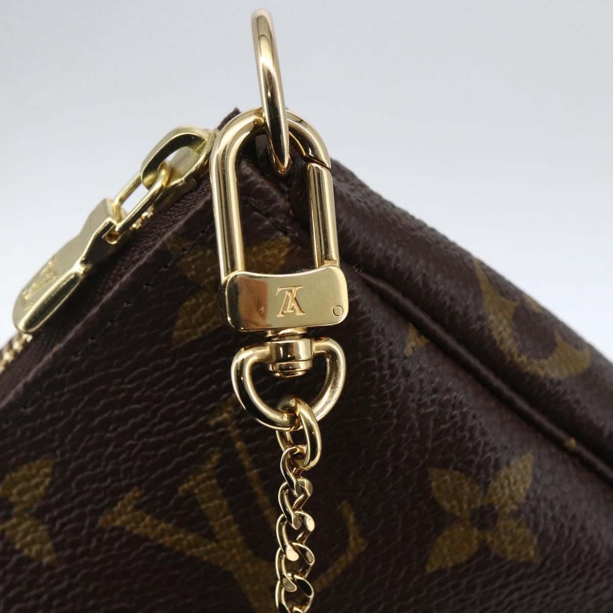LOUIS VUITTON Monogram Ski Bear Mini Pochette Accessoires M67769 Auth 168216SM