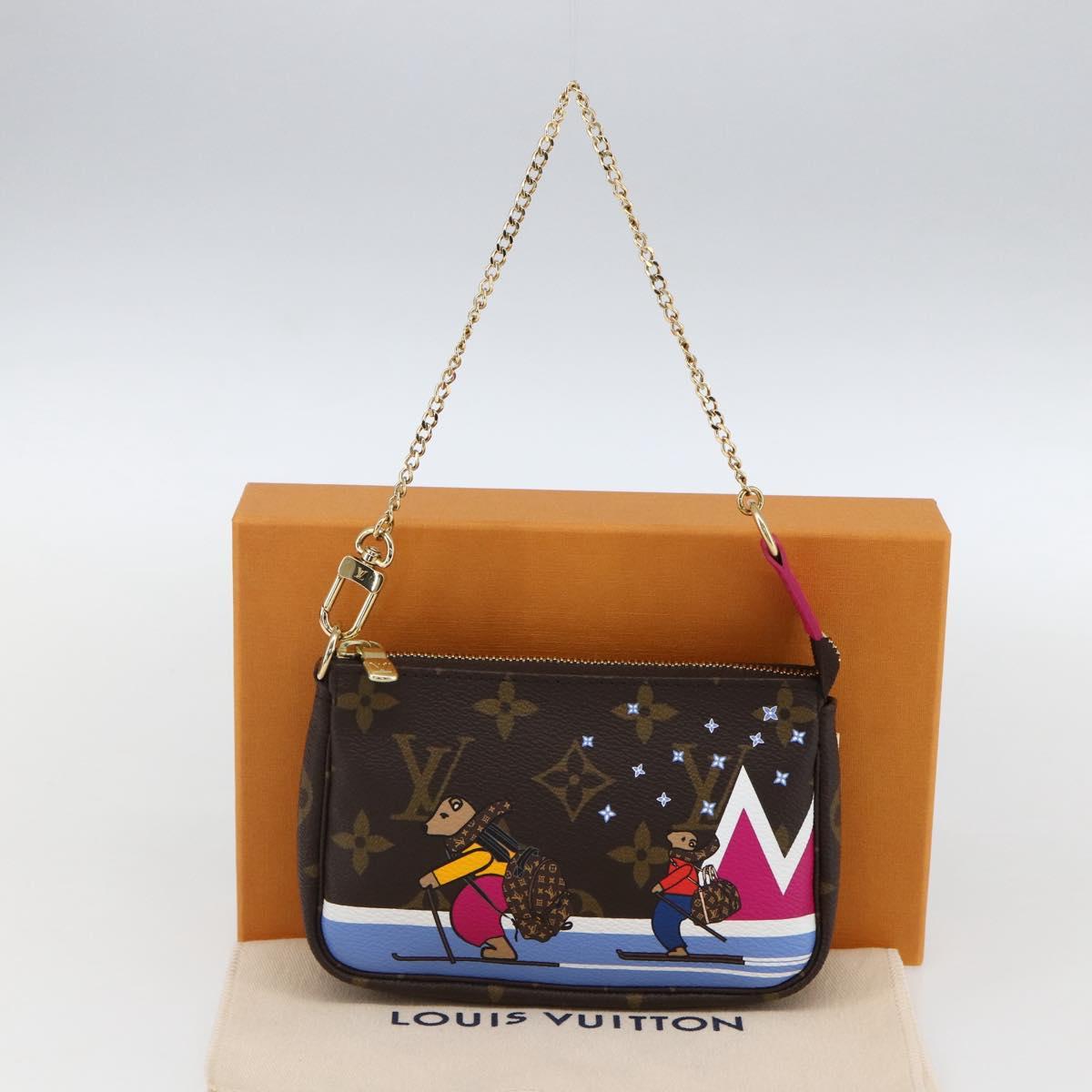LOUIS VUITTON Monogram Ski Bear Mini Pochette Accessoires M67769 Auth 168216SM