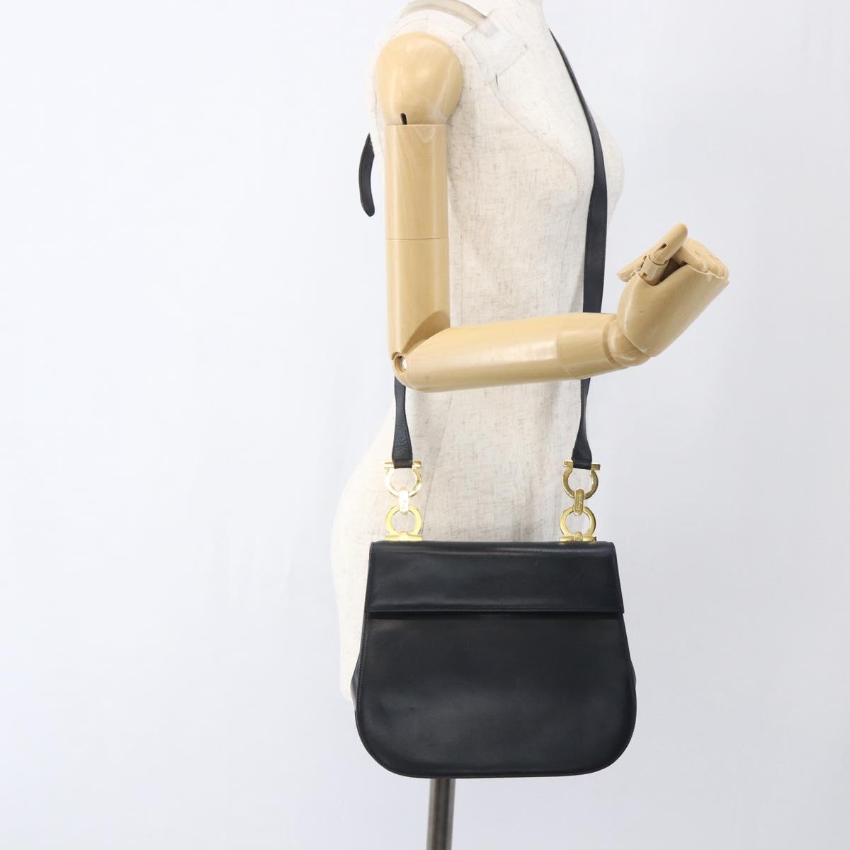 Salvatore Ferragamo Gancini Chain Shoulder Bag Leather Navy Gold Auth 168385