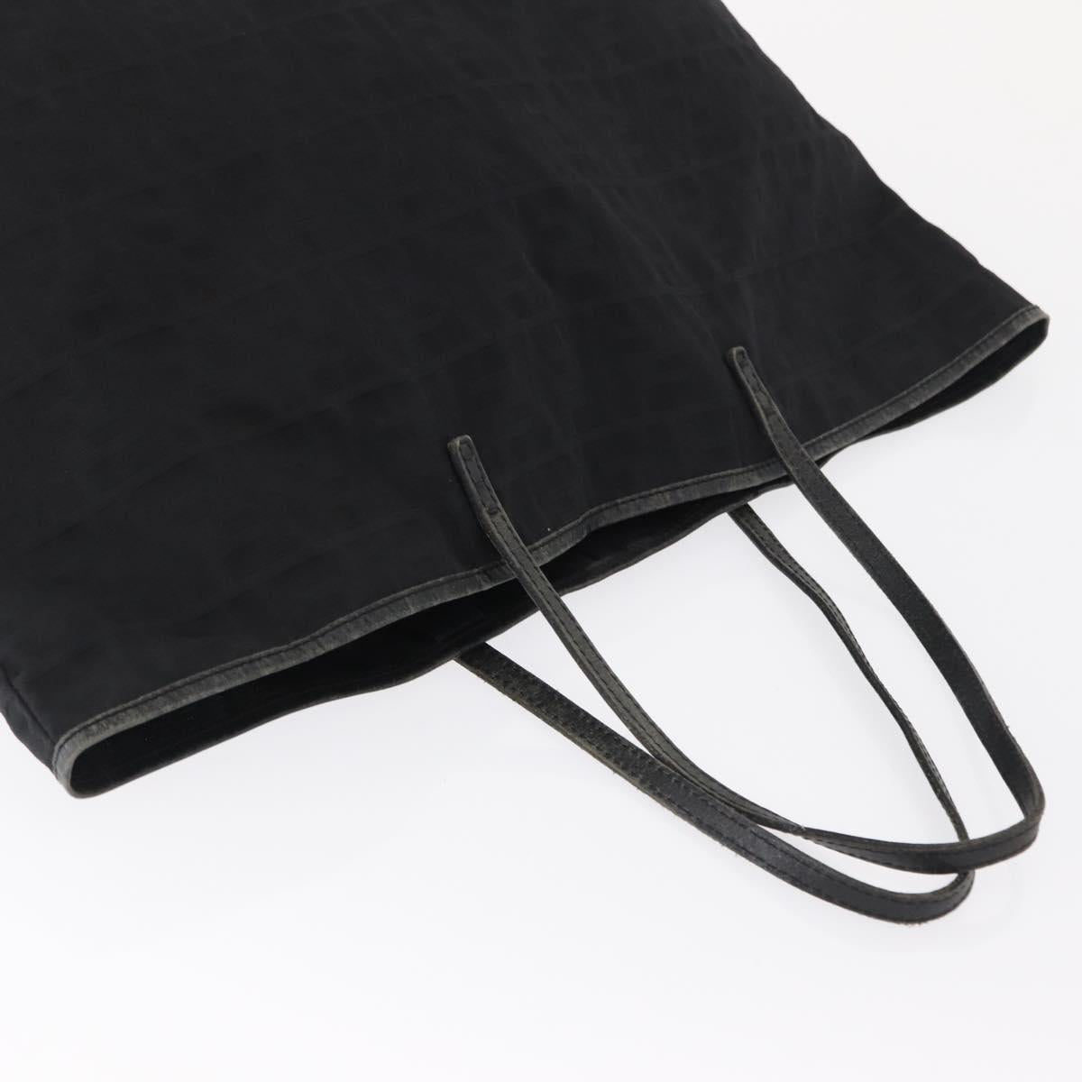 FENDI Zucca Canvas Tote Bag Black Auth 168423