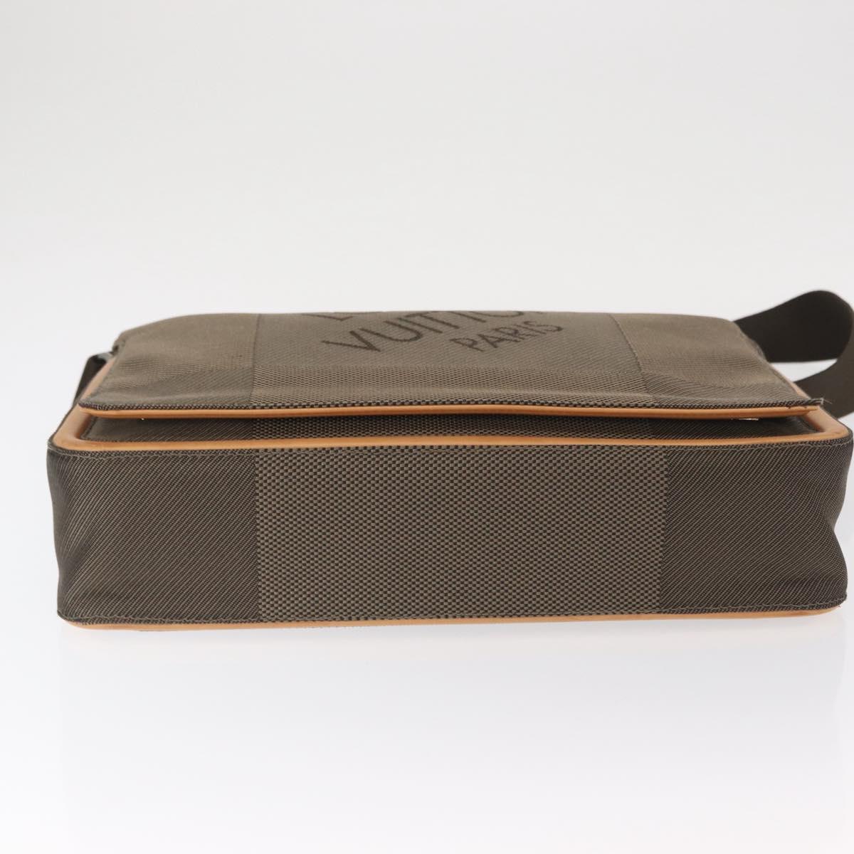 LOUIS VUITTON Damier Geant Messager Shoulder Bag Tail M93030 LV Auth 168478