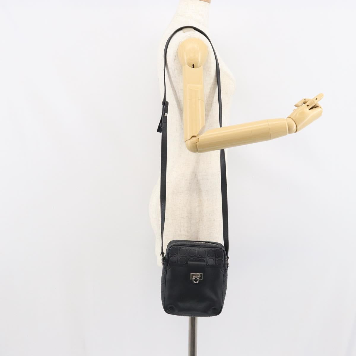 Salvatore Ferragamo Shoulder Bag Leather Black Silver Auth 168536