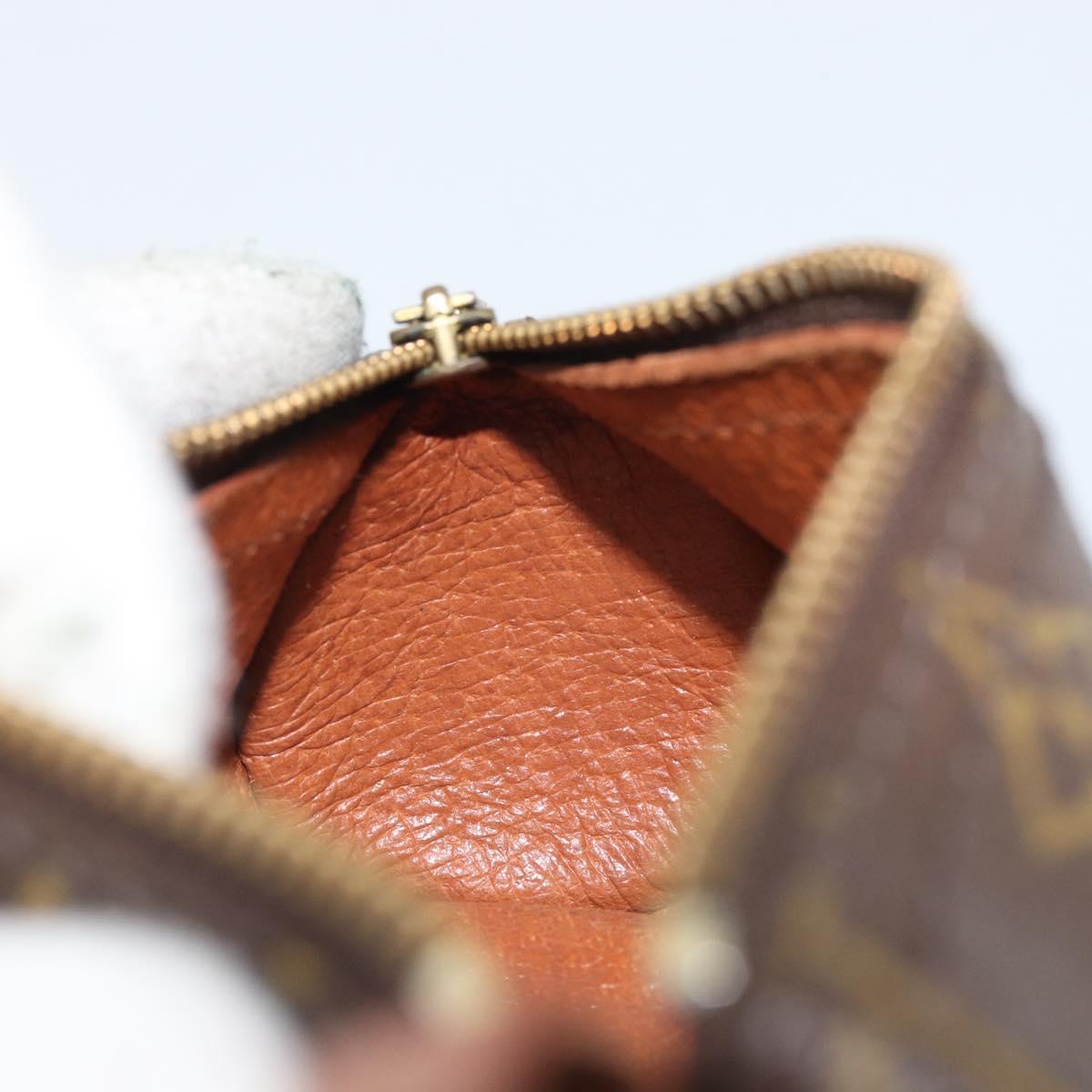 LOUIS VUITTON Monogram Pouch LV Auth 169120