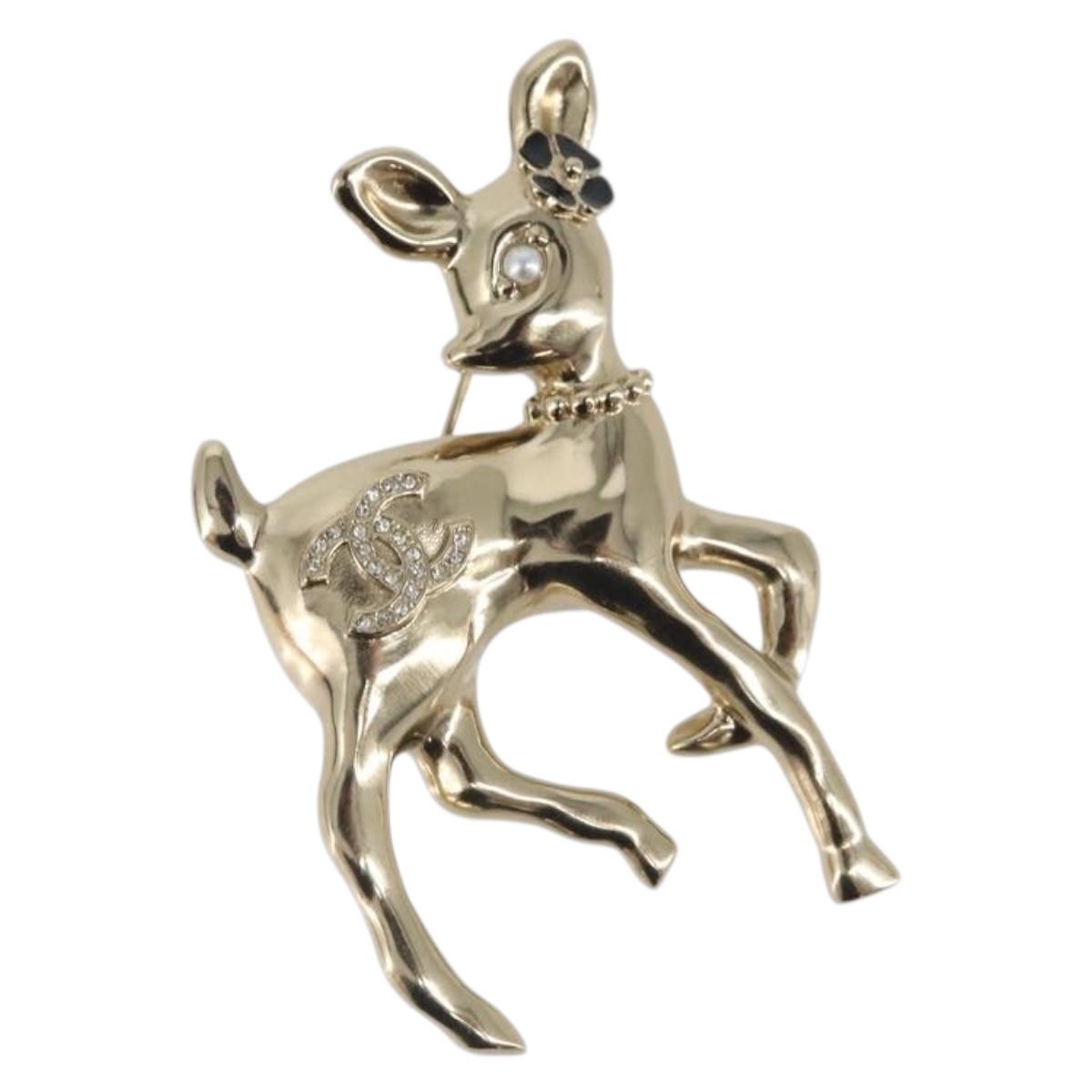 CHANEL Bambi Brooch metal Gold CC Auth 169131V