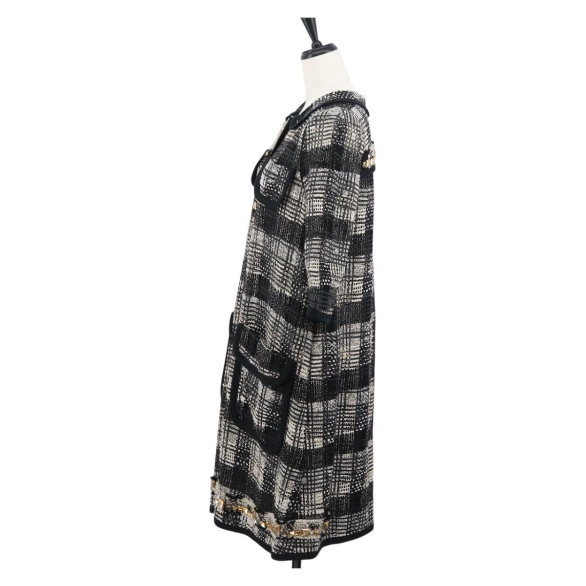 LOUIS VUITTON One Piece Knitted Fabrics Black White LV Auth 169143M