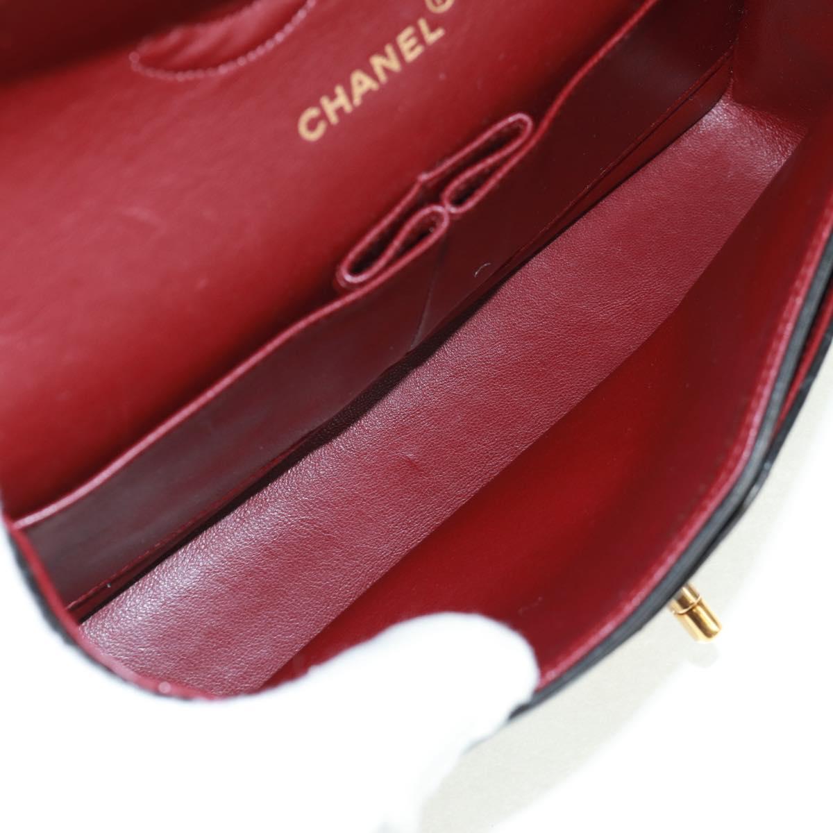 CHANEL Matelasse 25 Double Flap Chain Bag Lamb Skin Black Gold CC Auth 169170SAV
