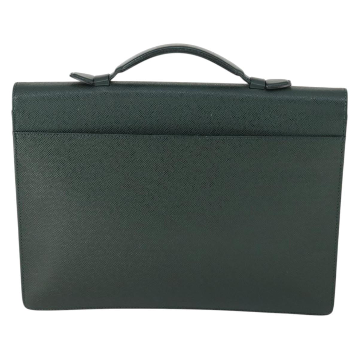 LOUIS VUITTON Taiga Serviette Kourad Business Bag Epicea T16786 LV Auth 169284