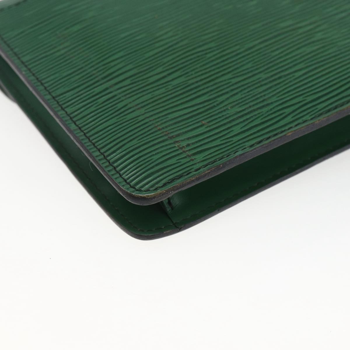 LOUIS VUITTON Epi Montaigne 23 Clutch Bag Green M52664 LV Auth 169311
