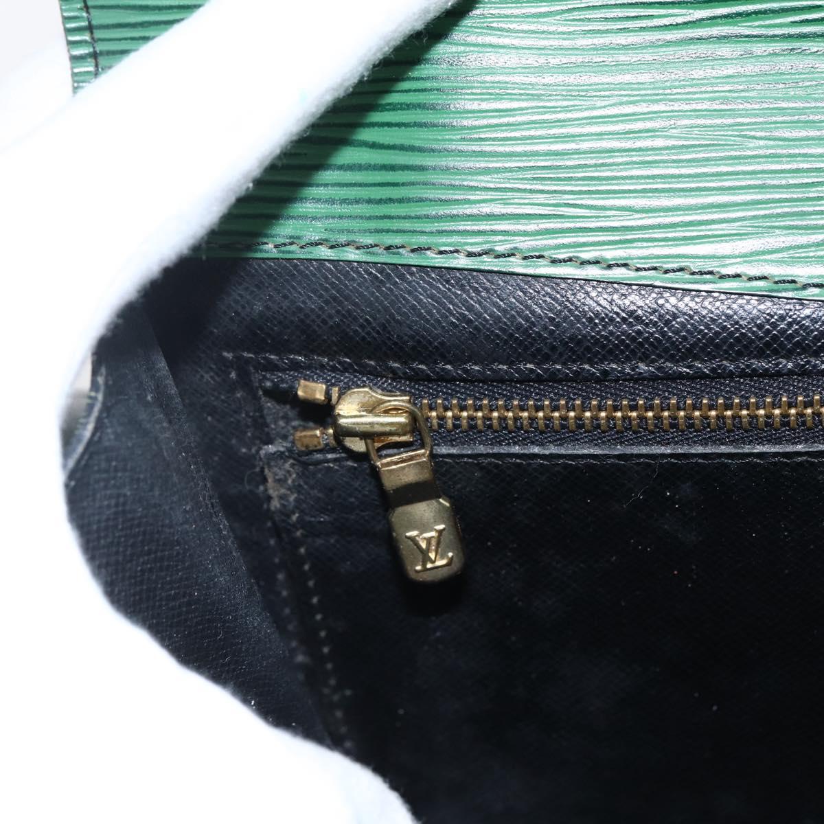 LOUIS VUITTON Epi Montaigne 23 Clutch Bag Green M52664 LV Auth 169311