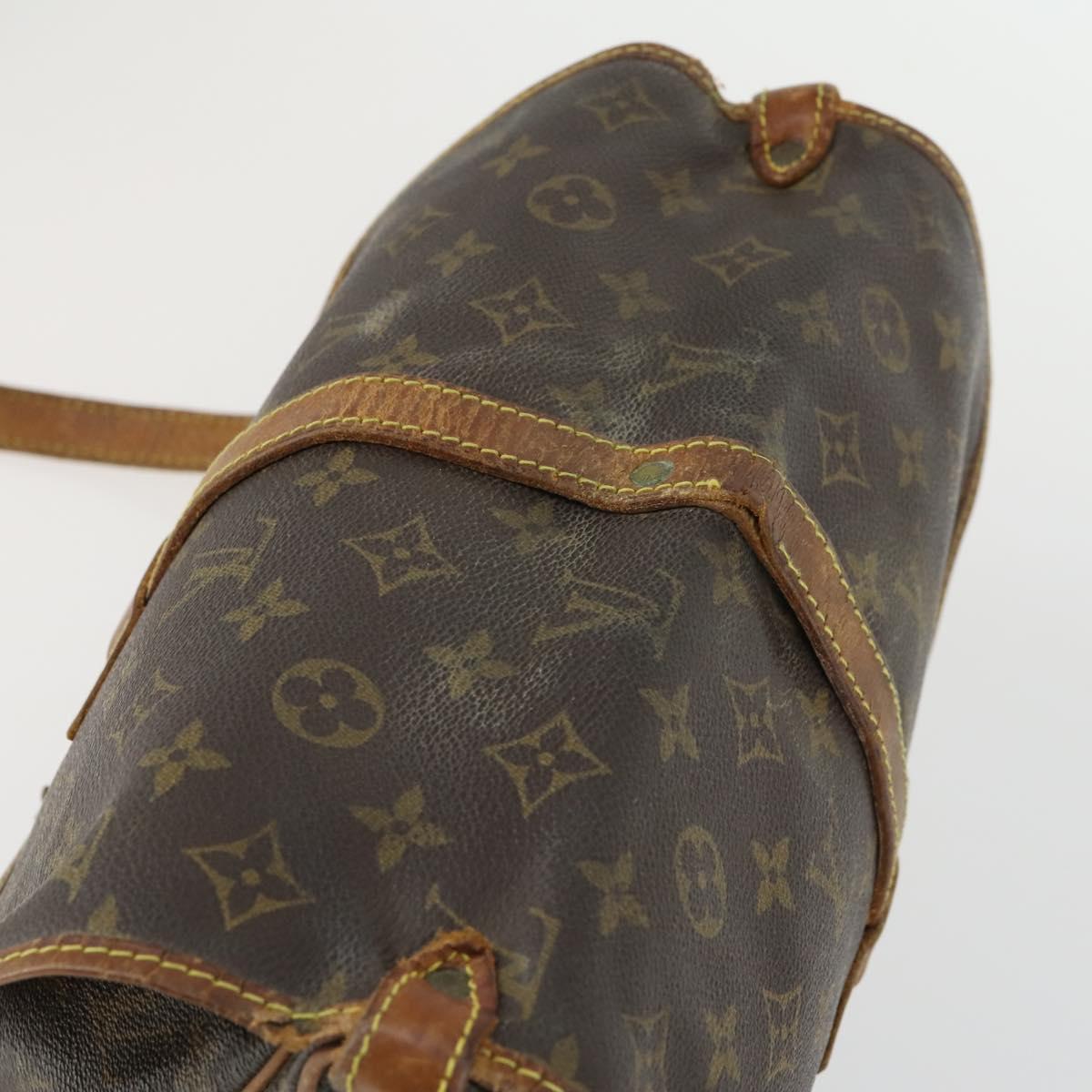 LOUIS VUITTON Monogram Saumur 30 Shoulder Bag M42256 LV Auth 169318