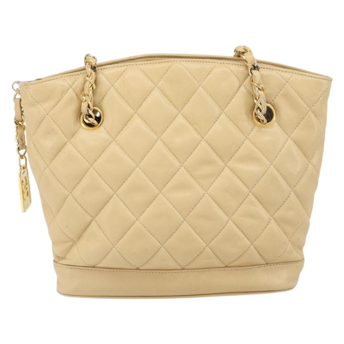 CHANEL Chain Matelasse Shoulder Bag Leather Beige Gold CC Auth 169546