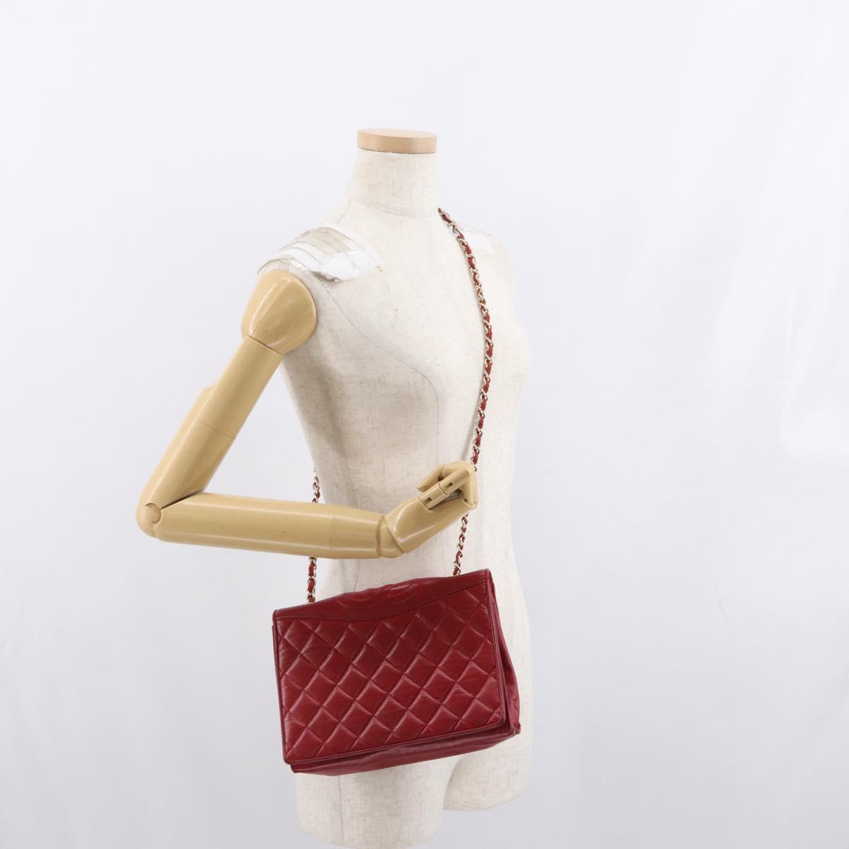 CHANEL Chain Matelasse Shoulder Bag Leather Red Gold CC Auth 169596