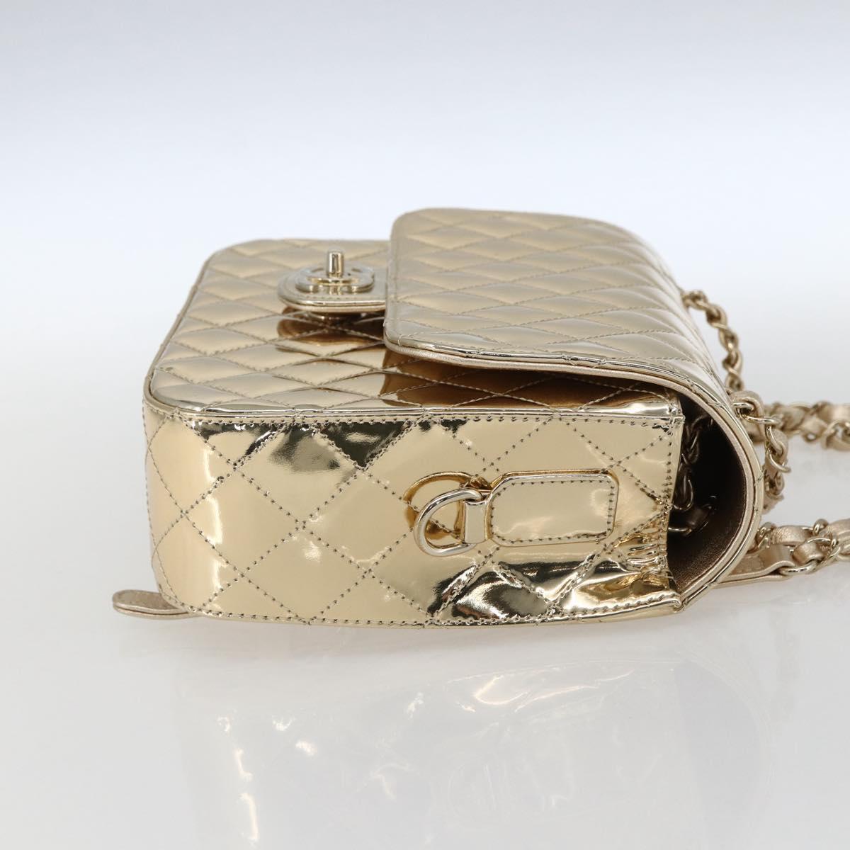 CHANEL Matelasse Backpack Patent leather Gold CC Auth 169659SM