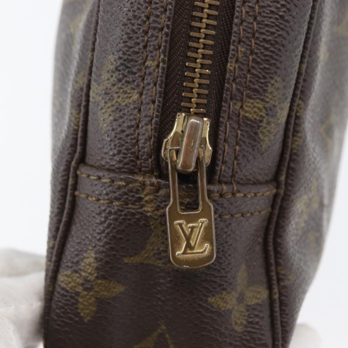 LOUIS VUITTON Monogram Trousse Toilette 23 Clutch Bag M47524 LV Auth 169796