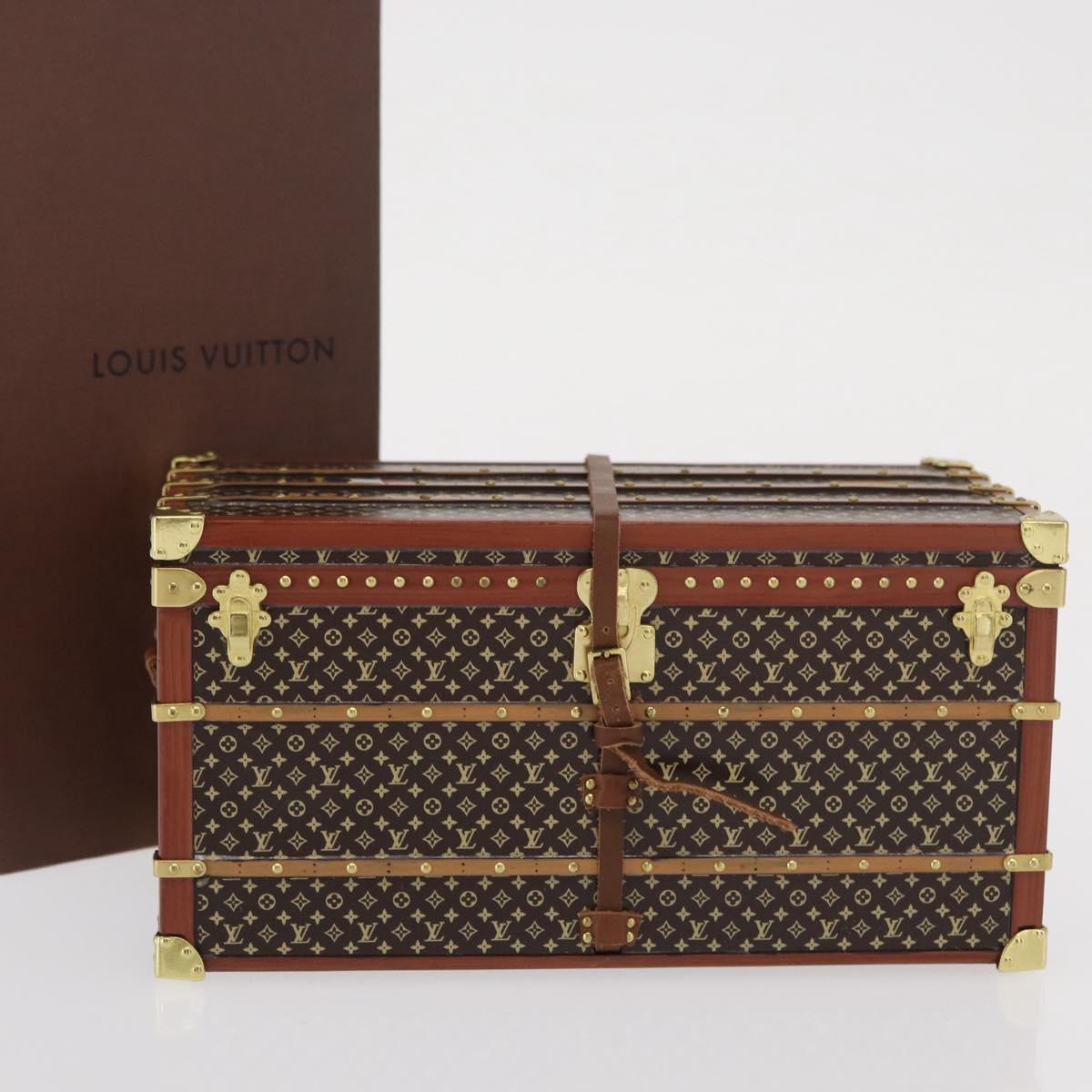 LOUIS VUITTON Miss France Paper Weight Brown M99408 LV Auth 169921