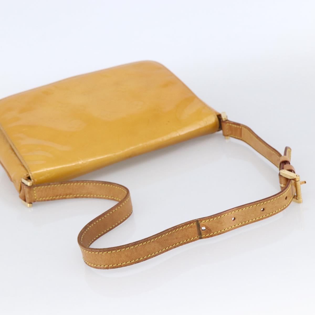 LOUIS VUITTON Monogram Vernis Thompson Street Bag Beige M91301 LV Auth 170059
