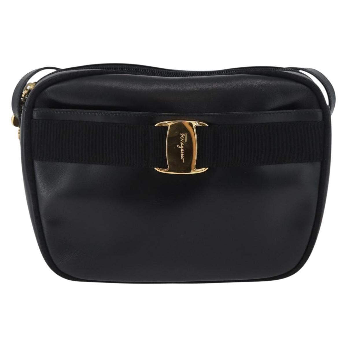 Salvatore Ferragamo Vala Shoulder Bag Leather Black Gold Auth 170076