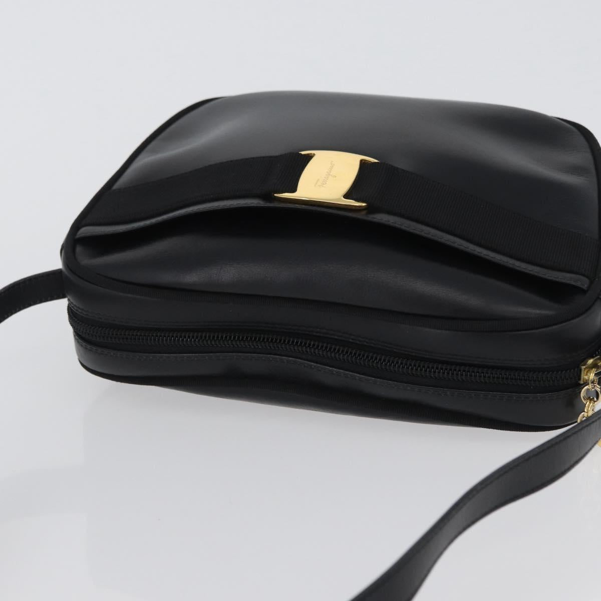 Salvatore Ferragamo Vala Shoulder Bag Leather Black Gold Auth 170076