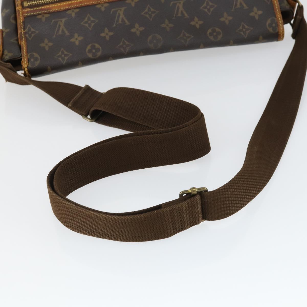 LOUIS VUITTON Monogram Messenger Bosphore GM Shoulder Bag M40105 LV Auth 170224