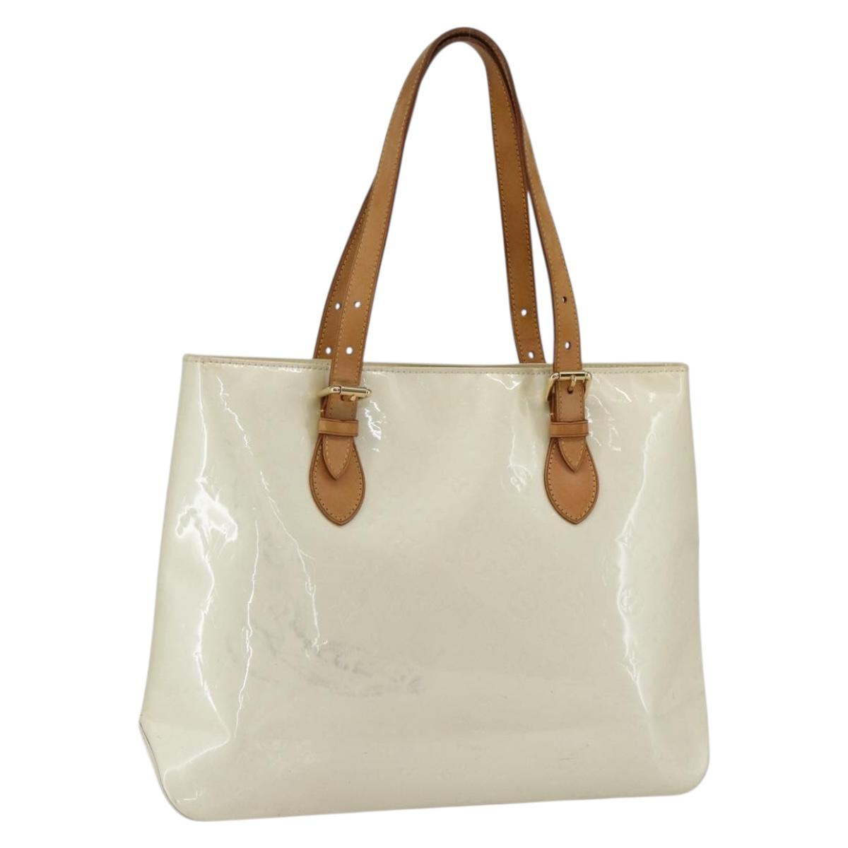 LOUIS VUITTON Monogram Vernis Brentwood Shoulder Bag Perle M91512 LV Auth 170681