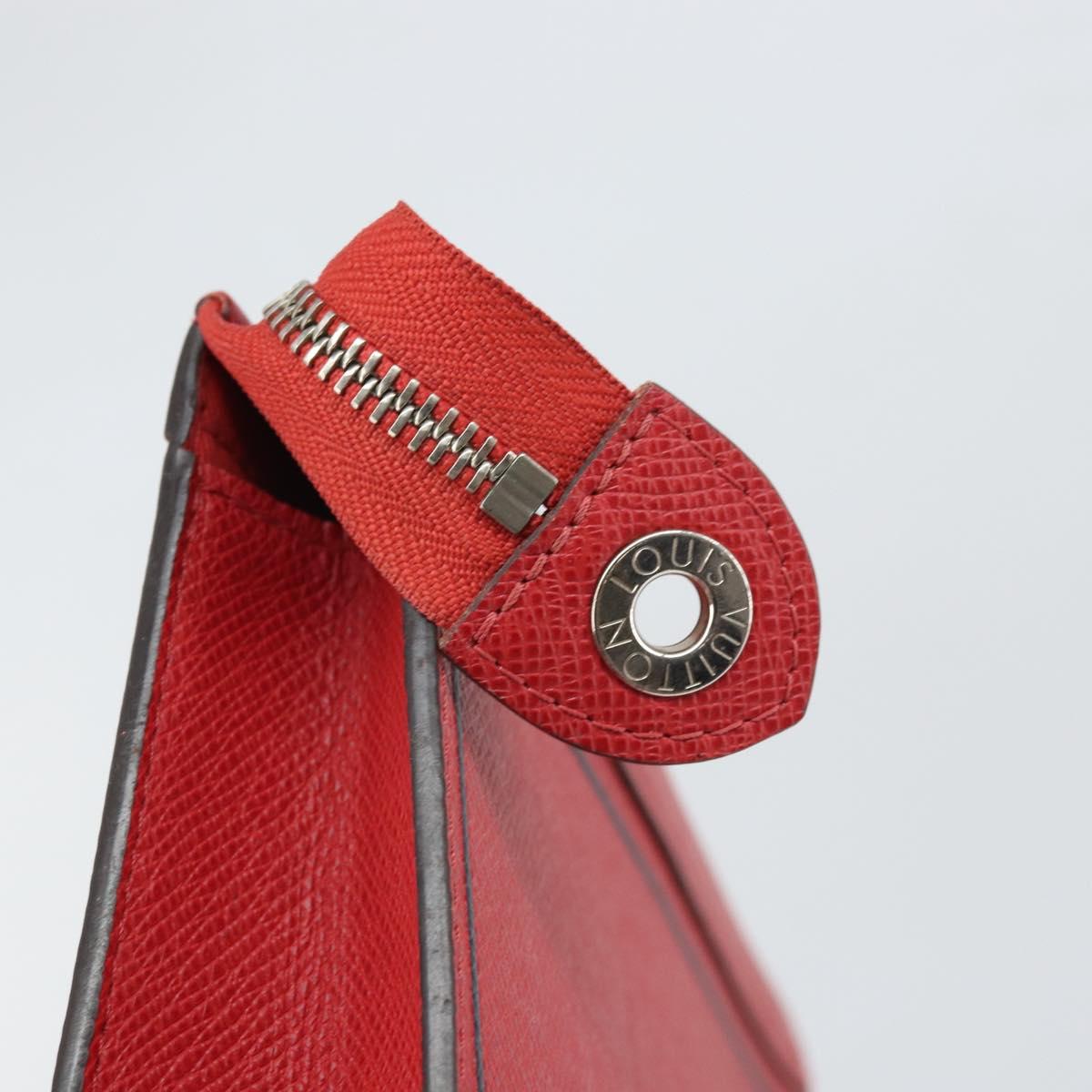 LOUIS VUITTON Taiga Pochette Voyager MM Clutch Bag Red Akajou M63397 Auth 170741
