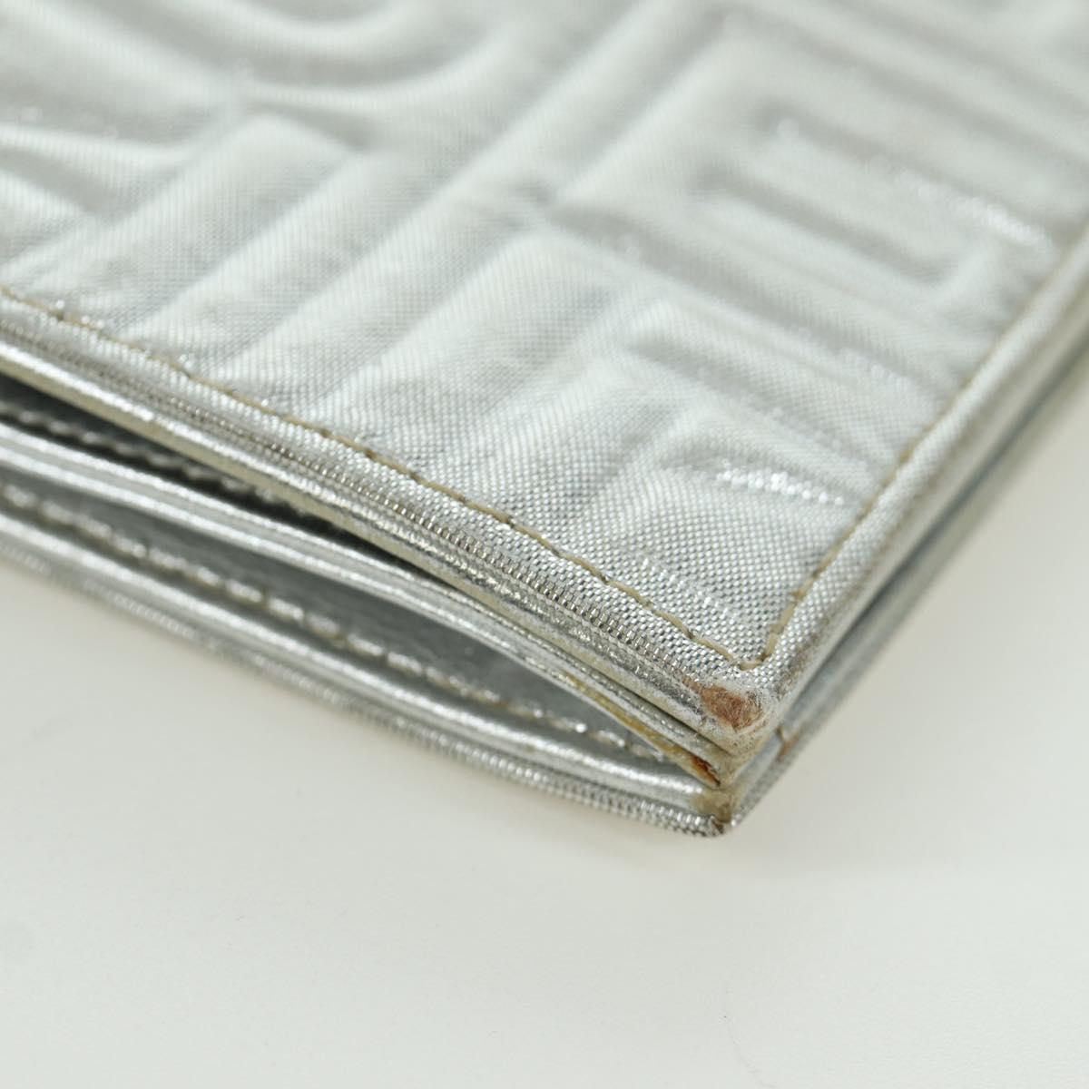 FENDI Chain Wallet Shoulder Bag Leather Silver Auth 170855V
