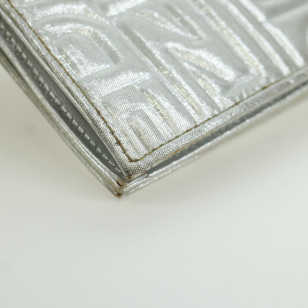 FENDI Chain Wallet Shoulder Bag Leather Silver Auth 170855V