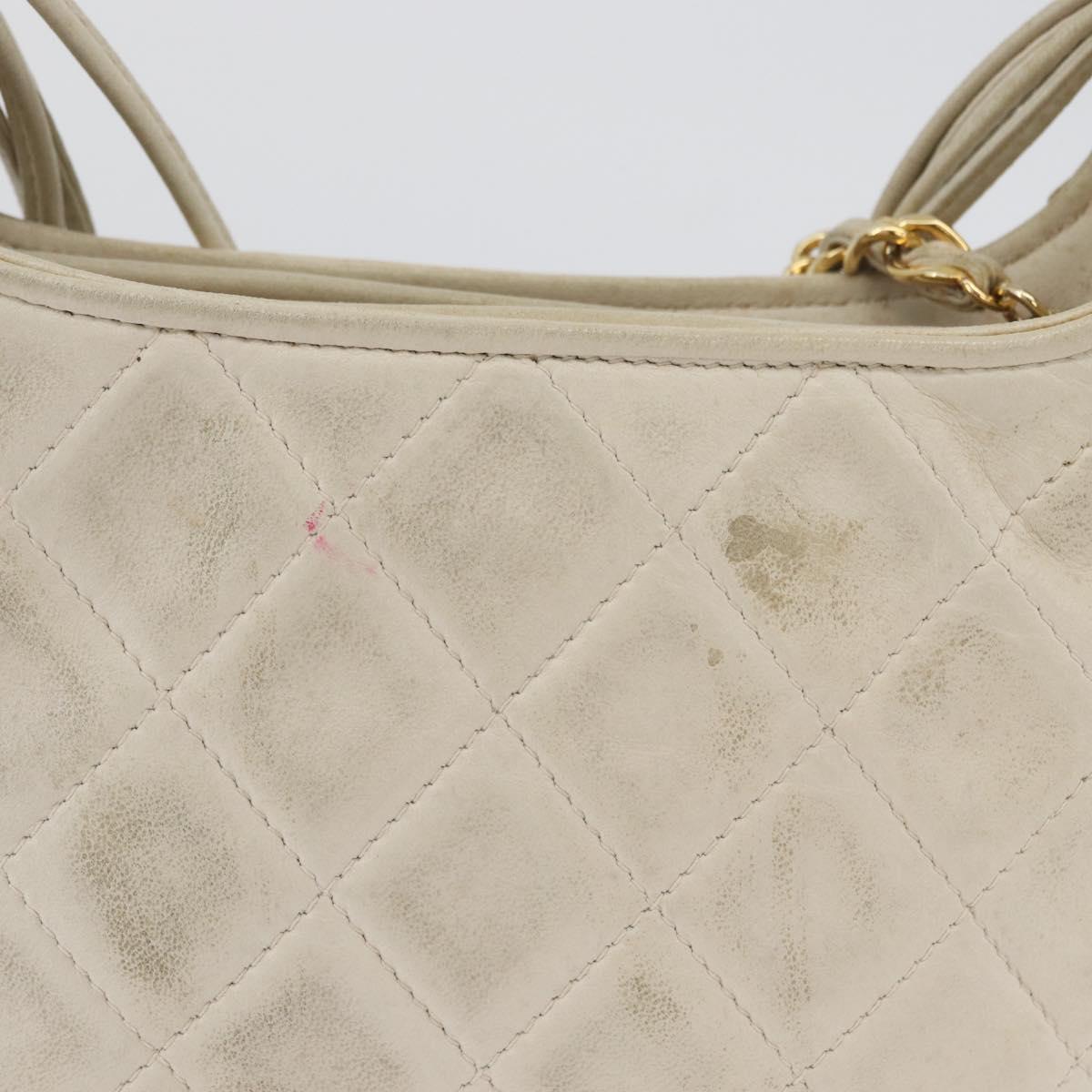 CHANEL Matelasse Shoulder Bag Lamb Skin Ivory Gold CC Auth 170897